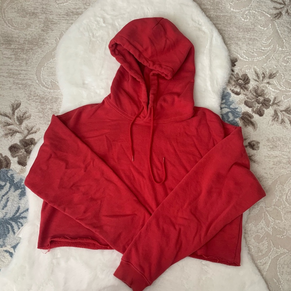 red cropped hoodie
